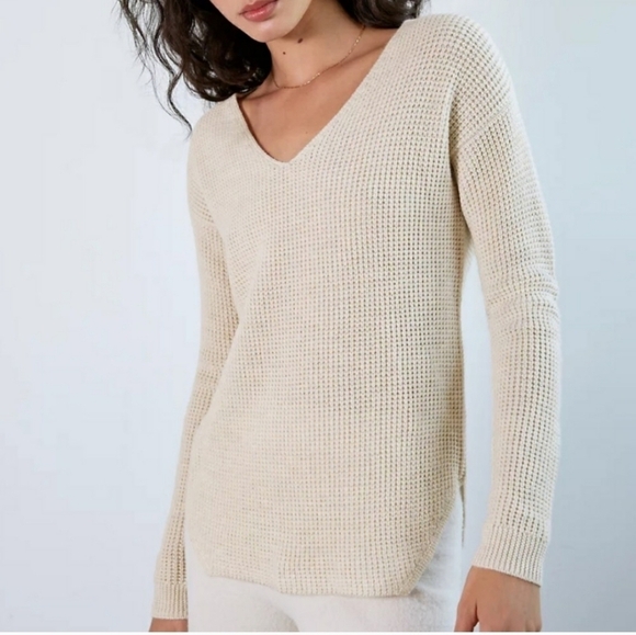 Wilfred Sweaters - Aritzia women's Wolter heather birch 100% merino pullover sweater medium new
